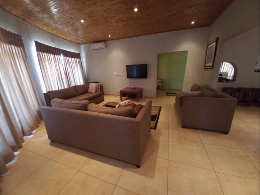 4 Bedroom Property for Sale in Lindequesdrif North West